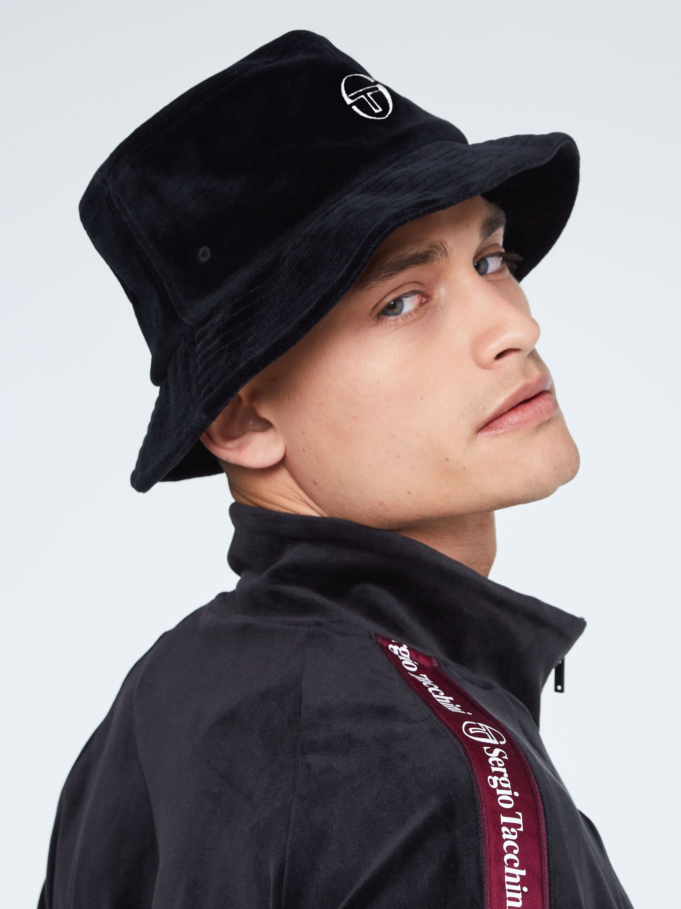 Velour Bucket Hat-Black – Sergio Tacchini
