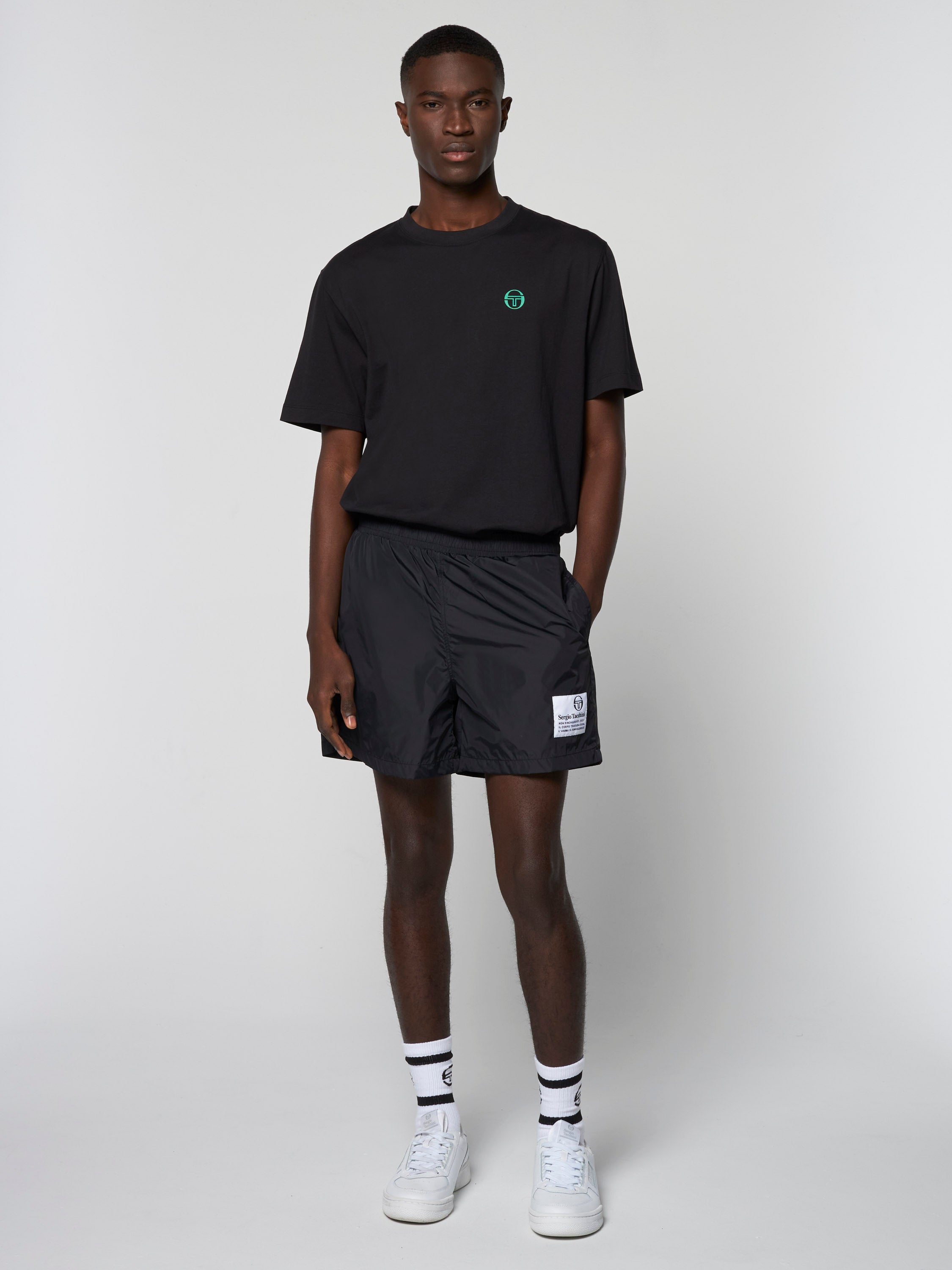 Varenna Short- Black – Sergio Tacchini